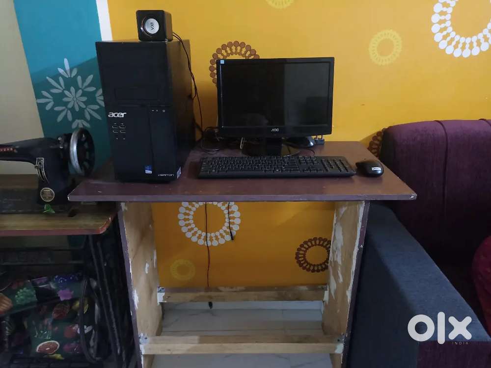 Computer and table  all are good condition