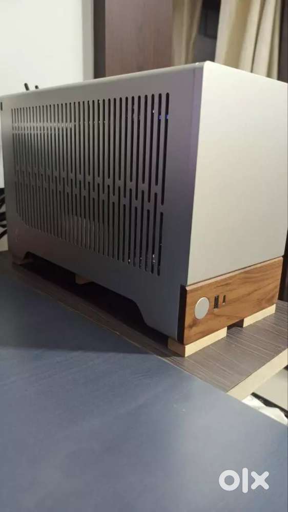 FRACTAL TERRA MINI ITX PC CASE