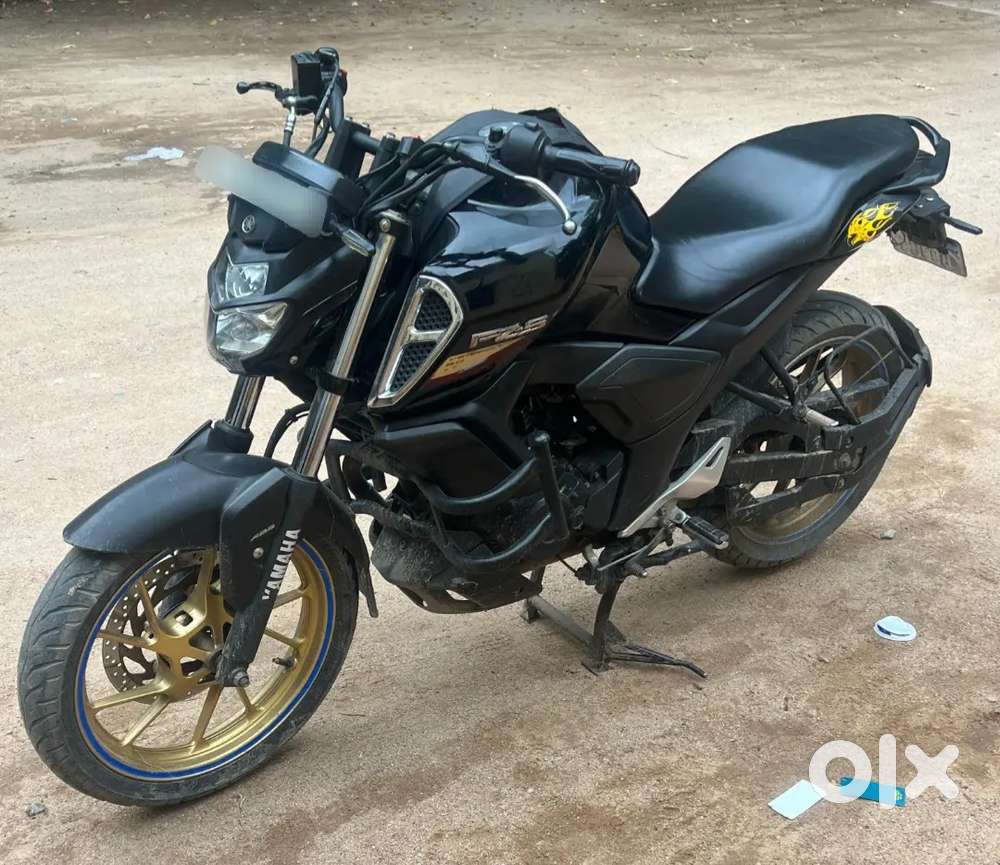 Yamaha FZS V3 2022 MODEL  BS6 ENGINE  SINGLE OWNER