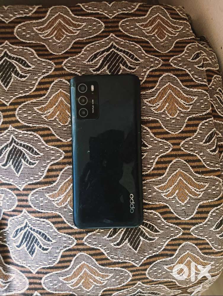 Best condition oppo a16 mobile triple camaras superb quality camaras