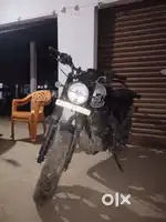 Selling hunter 350 rebel black