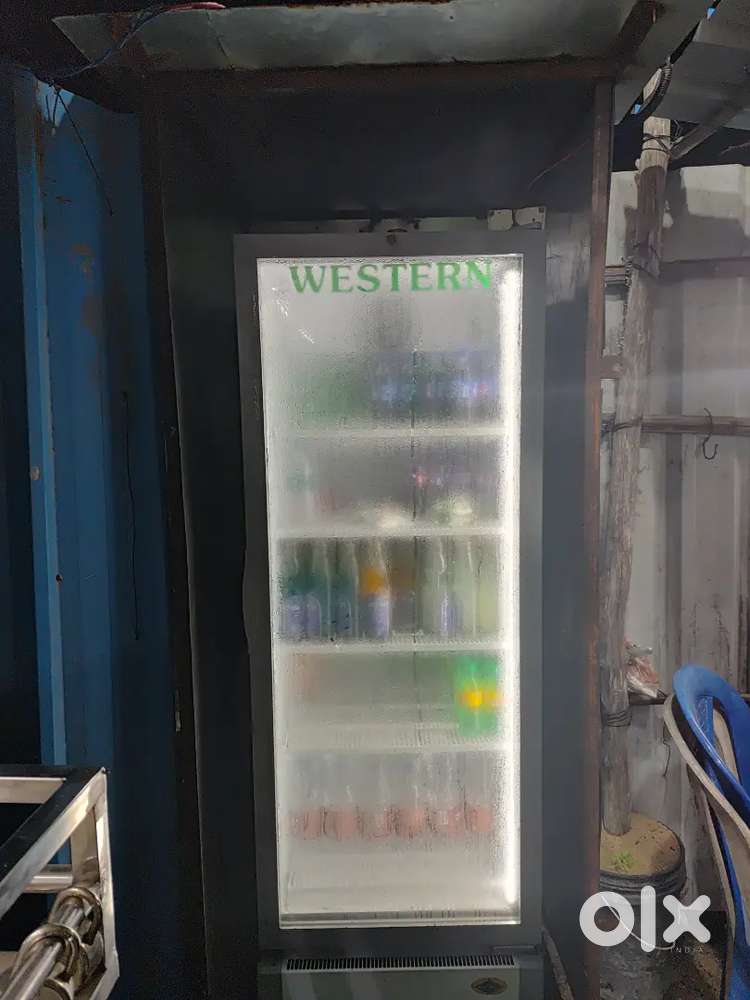 Cool drink Refrigerator
