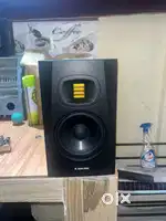 Adam 5inch monitor