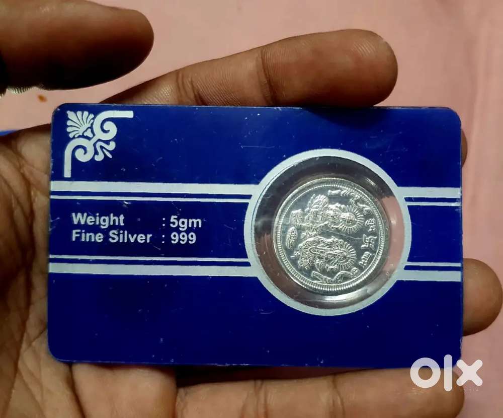 New silver 10 and 5 garam coin