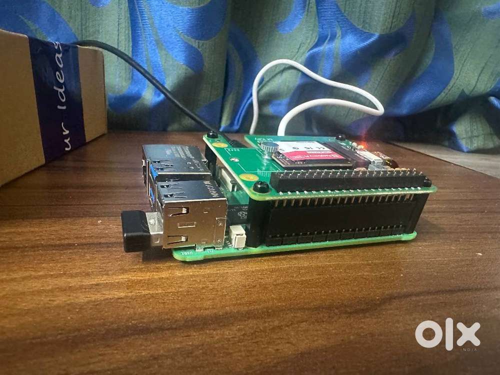 Raspberry pi 5 16 GB with official 256 ssd