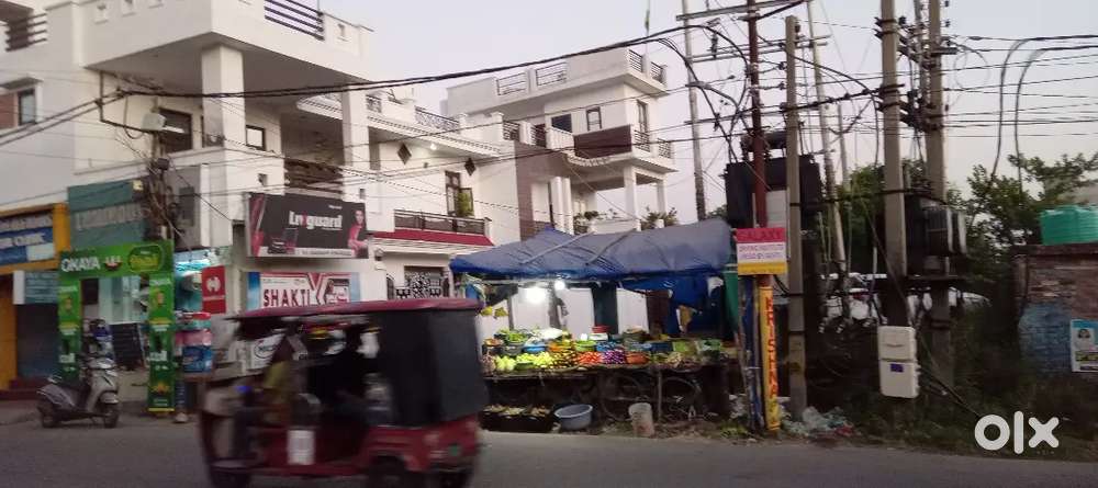 Maid cum cook required (female only)