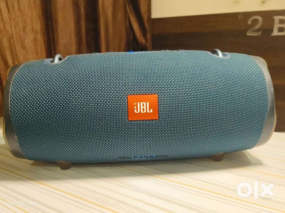 JBL Xtreme 2 Original  With Bill + Charger + Strap