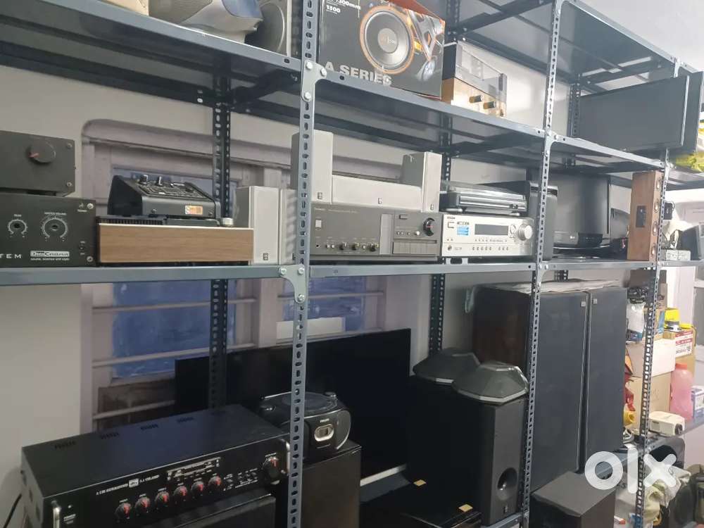 Audio video service center