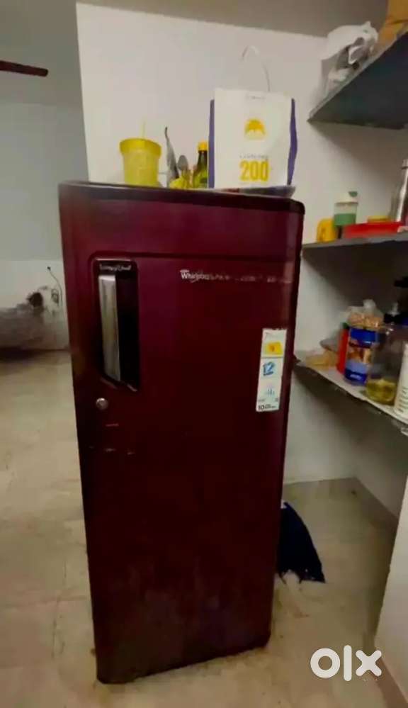 Single door fridge with good working condition