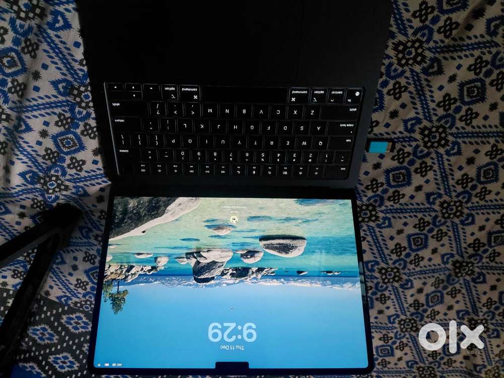 Macbook Air M2 256GB & 16GB