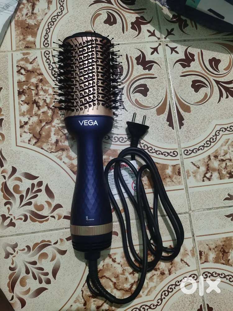 Vega pro volumizer 3 in 1 Hair brush