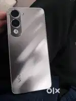 Vivo y19e  4/64 h 4g urgent selling