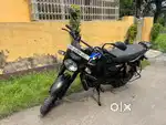 Bajaj CT 125 X