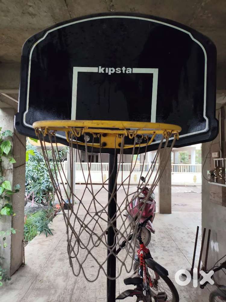 Basketball Stand