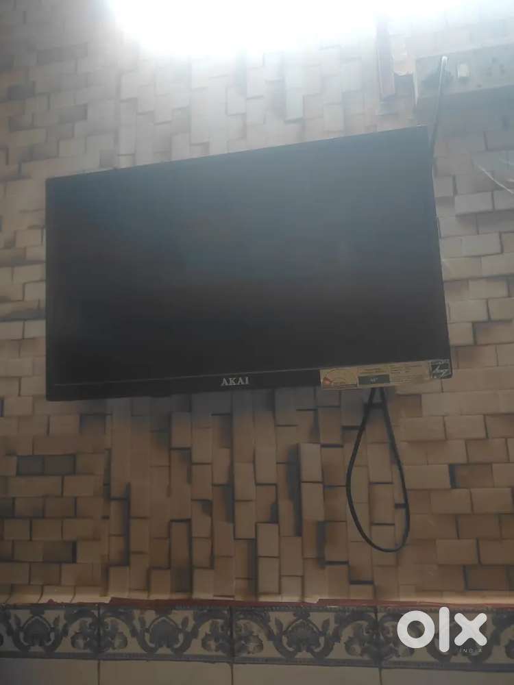 Akai 24 inch led tv mujhe jarurat nahi he