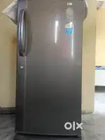 LG refrigerator very good condition