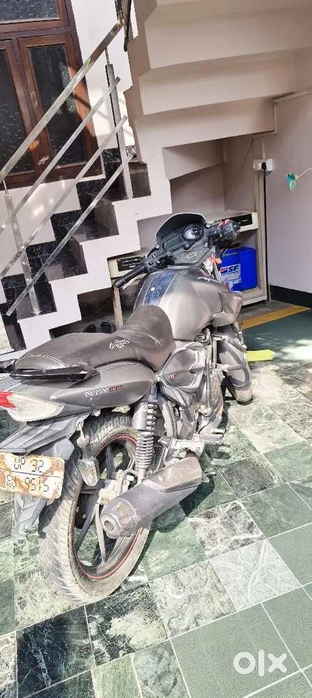 Mujhe Apni Bike bechni hai taki main nayi le sakoon