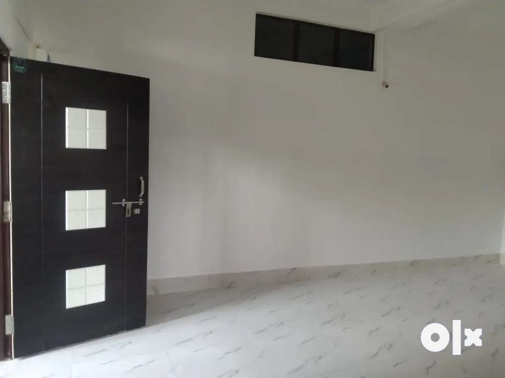 Single double triple room available at kb road