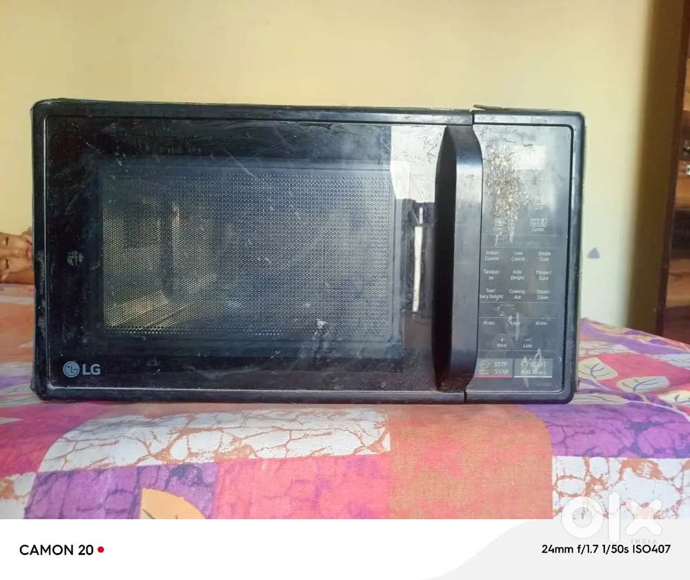 LG oven good condition and working