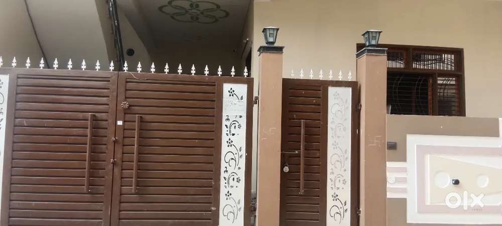 Rent-20000,3 Big rooms,2 bathrooms,modular kitchen,wadrobe,balcony