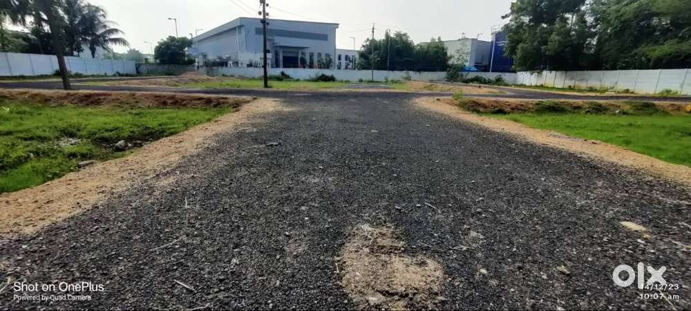 @Mahindra world City