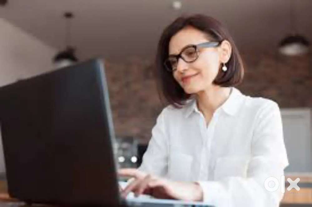 Female Personal Secretary- Freshers welcome