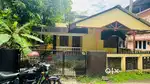 4.5 cent plot and house at ayyanthole