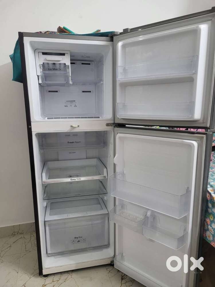 Fridge and washing machine on sell