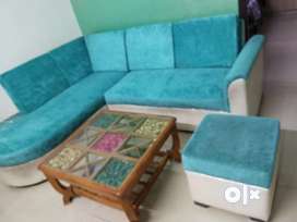 Sofa set with puffy