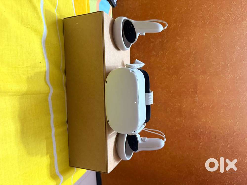 Meta Quest 2 VR Headset