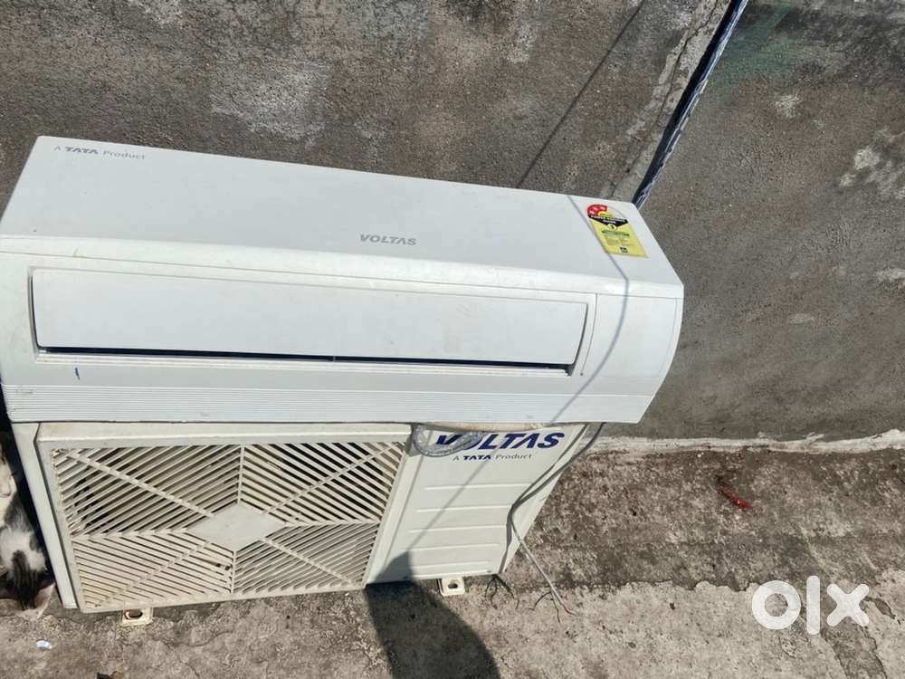 I want sale 3yr old voltas 1tan Ac