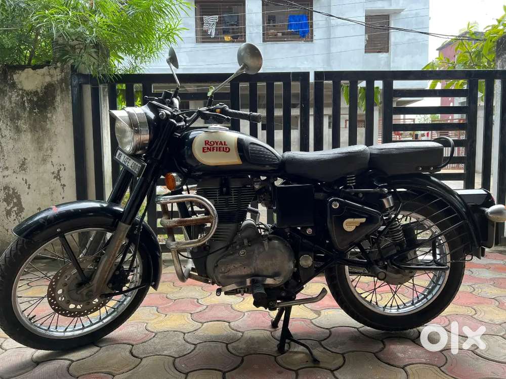 Royal Enfield Classic 350 in mint condition