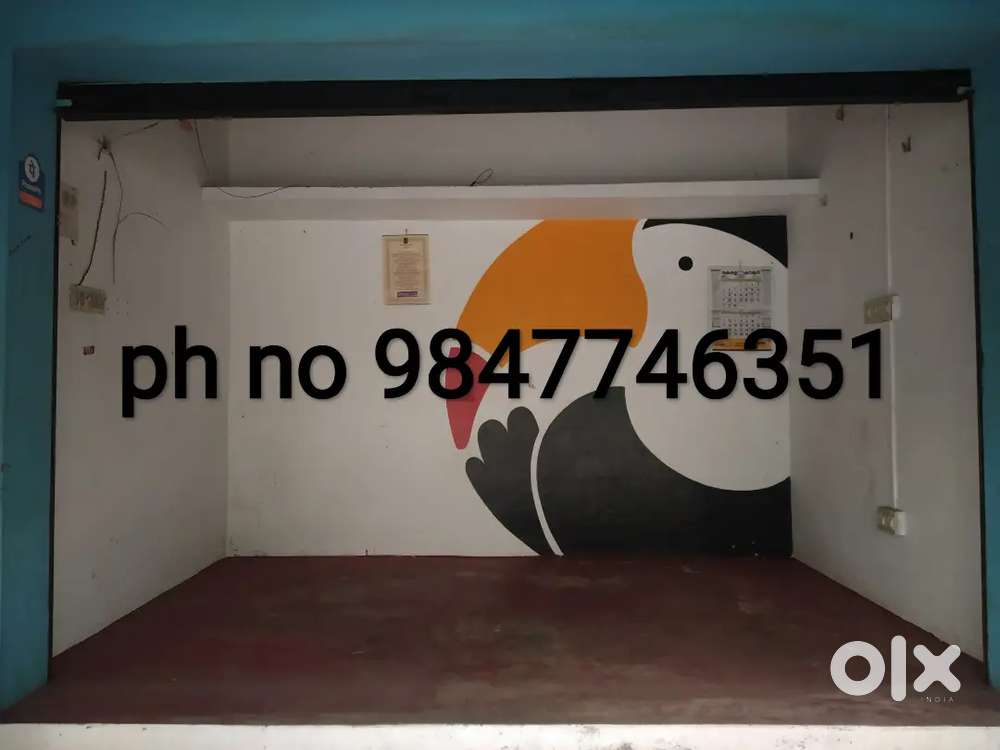 SHOP FOR RENT ON ROADSIDE