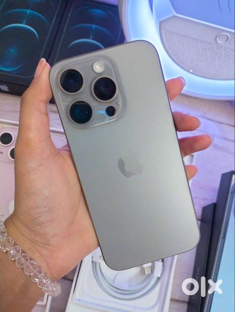 Selling My iPhone 15 Pro Used Like New , 98% Battery , Variant 128 GB.