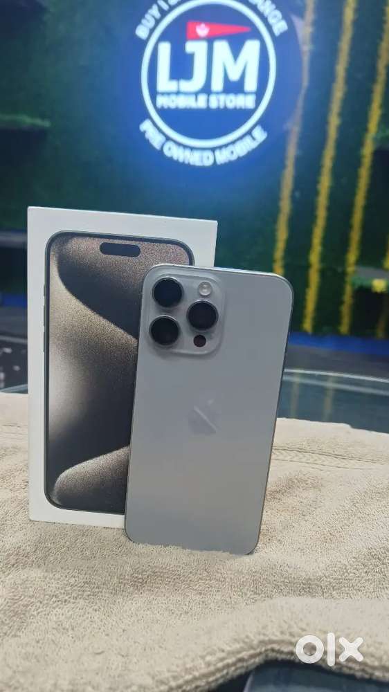 I phone 15 pro Max 256