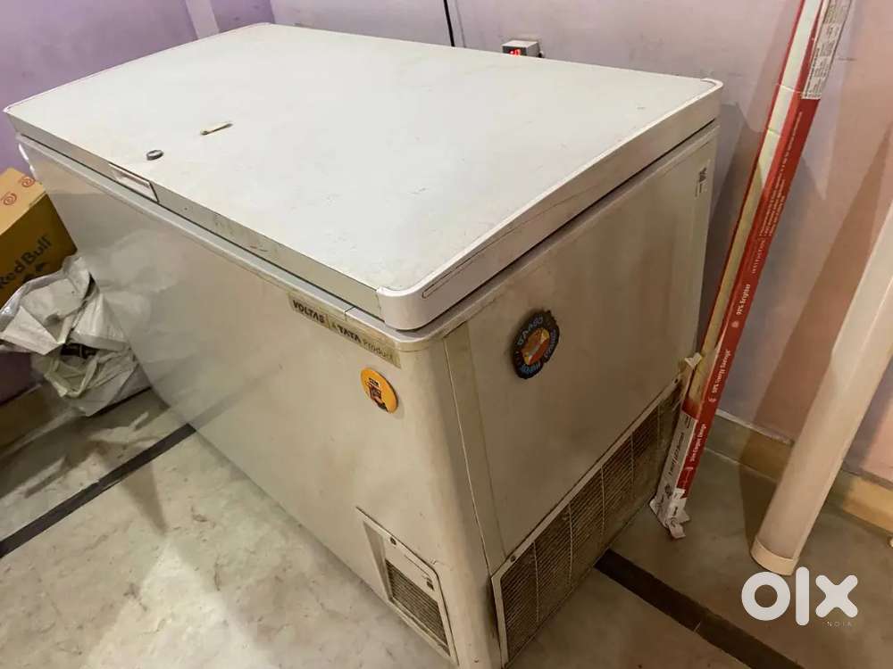 Voltas Deep freezer