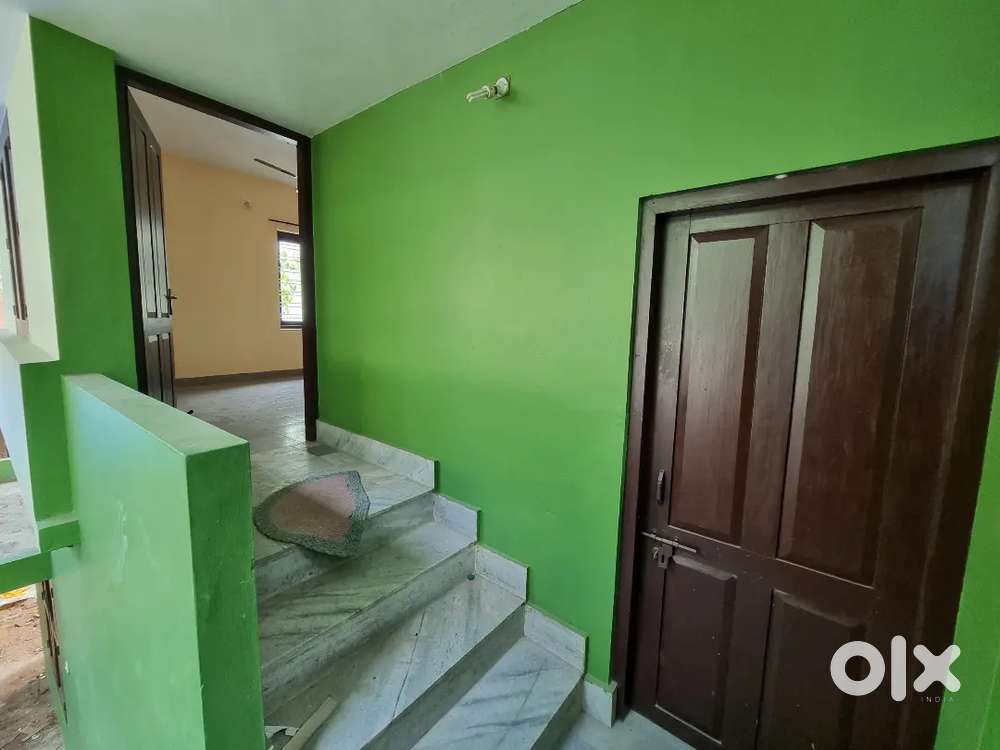 First Floor for Rent @ Maruthankuzhy PTP Avenue Road