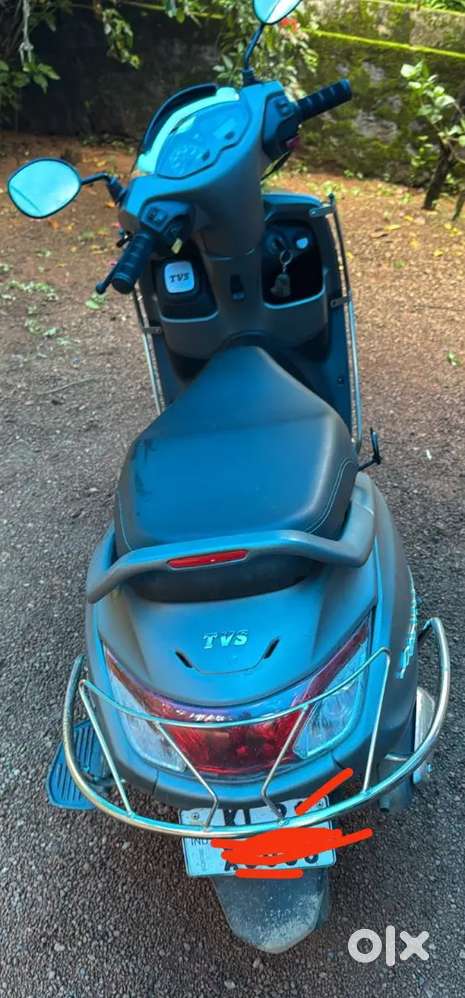 GOOD     CONDITION     TVS    JUPITER     125