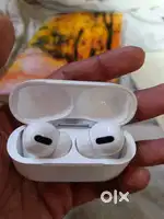 Earbud nice condition