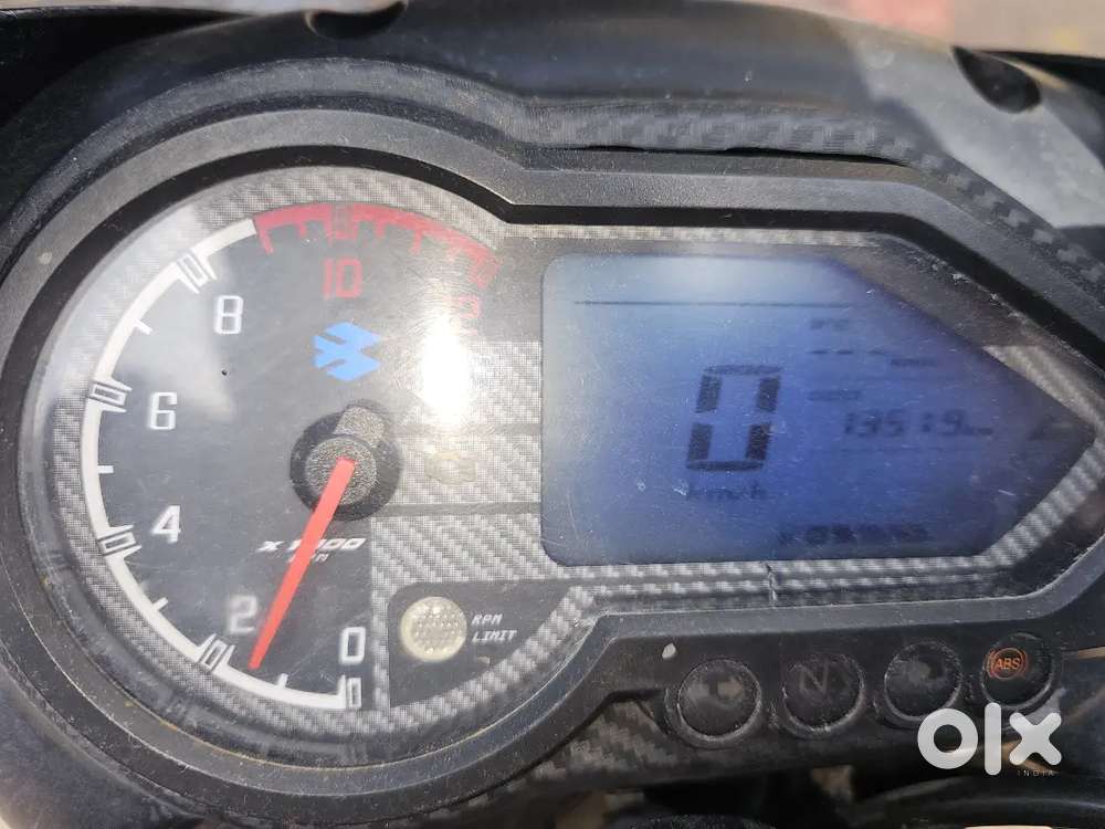 Both tyre is excellent