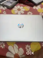 Selling hp pavilion 12 gen laptop