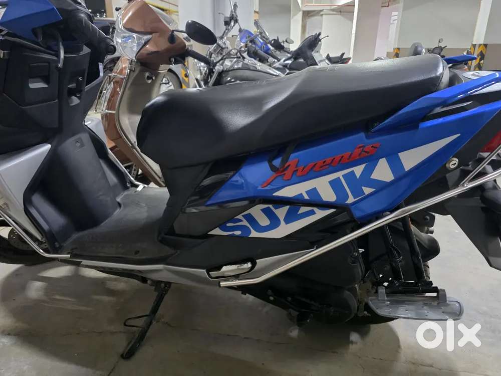 1 year old Suzuki Avenis 125