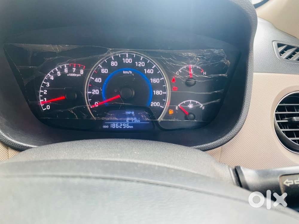 Hyundai Grand i10 2015 CNG & Hybrids Well Maintained