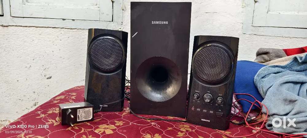 Low price Samsung 2.1 home theatre new condition