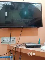 Lcd 32inch samsang with dish and set of box