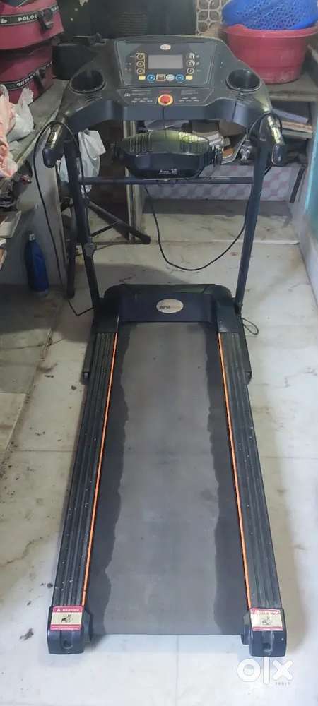RPM WITH MASSAGER TREADMILL ONLY 2 YEARS OLD ONLY IN 6900