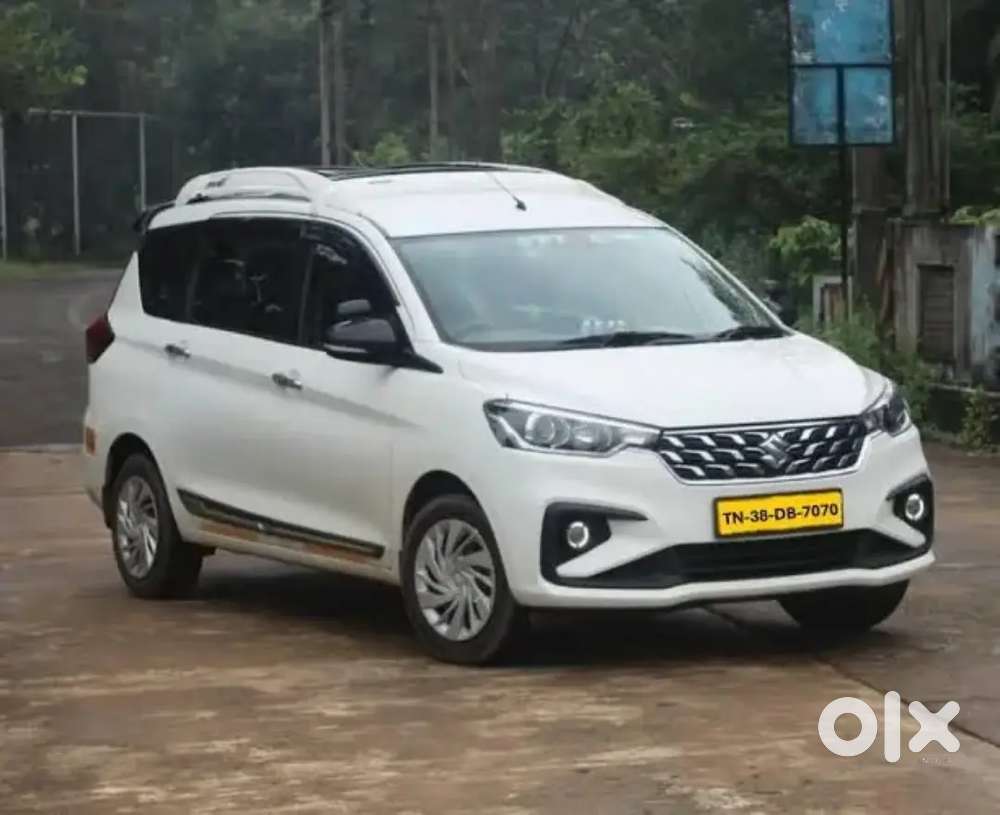 Eartiga taxi  need driver with goa taxi batch