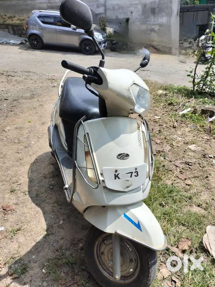 Mahindra Duro DZ - Excellent Condition - 20000