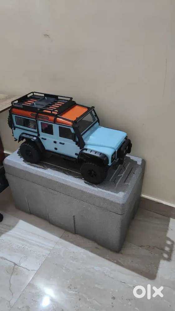 RC Car's Model: Mjx H8H, Rc powerful crawler.