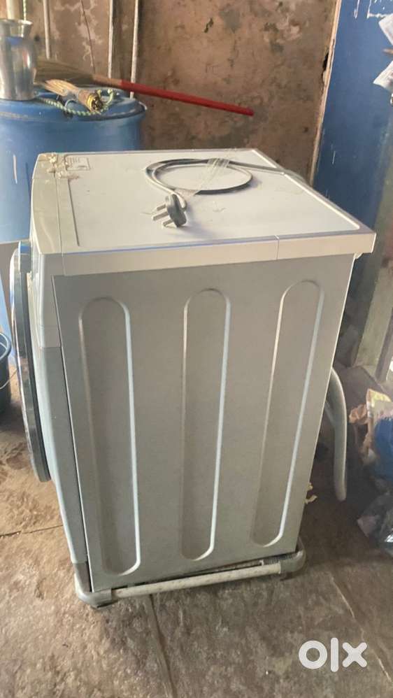 Smart washing machine ( IFB )